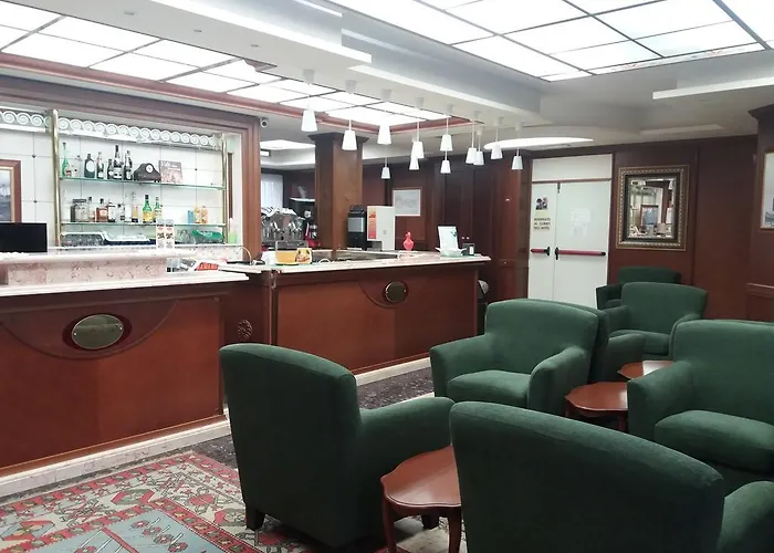 Al Ragno تْشيزيناتيكو