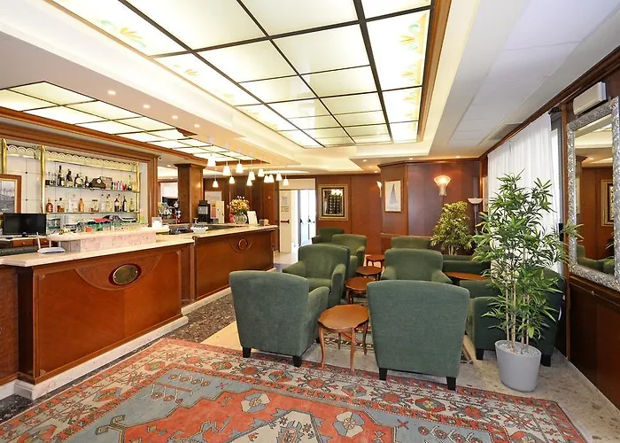 Al Ragno 3* 切塞纳蒂科